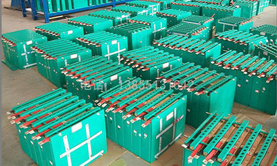 磷酸铁锂电池 新能源汽车的“宠儿”与电池制造的革新